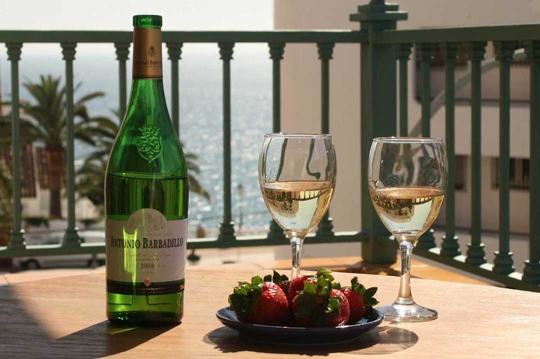 Private terrace Apartamentos Latin