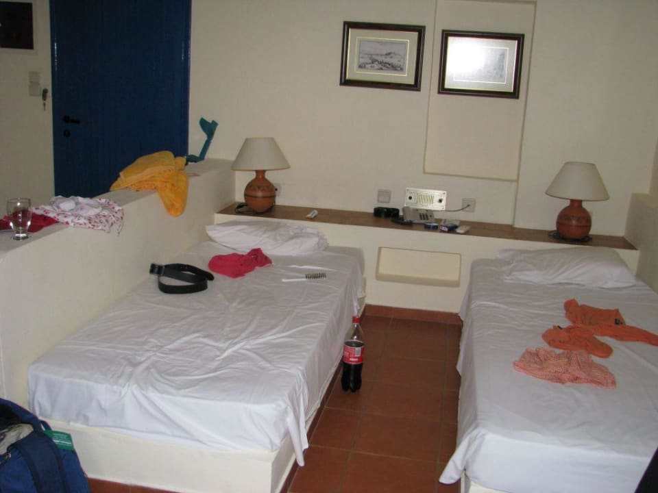 Blick ins Sparzimmer Alexander Beach Hotel & Village Resort