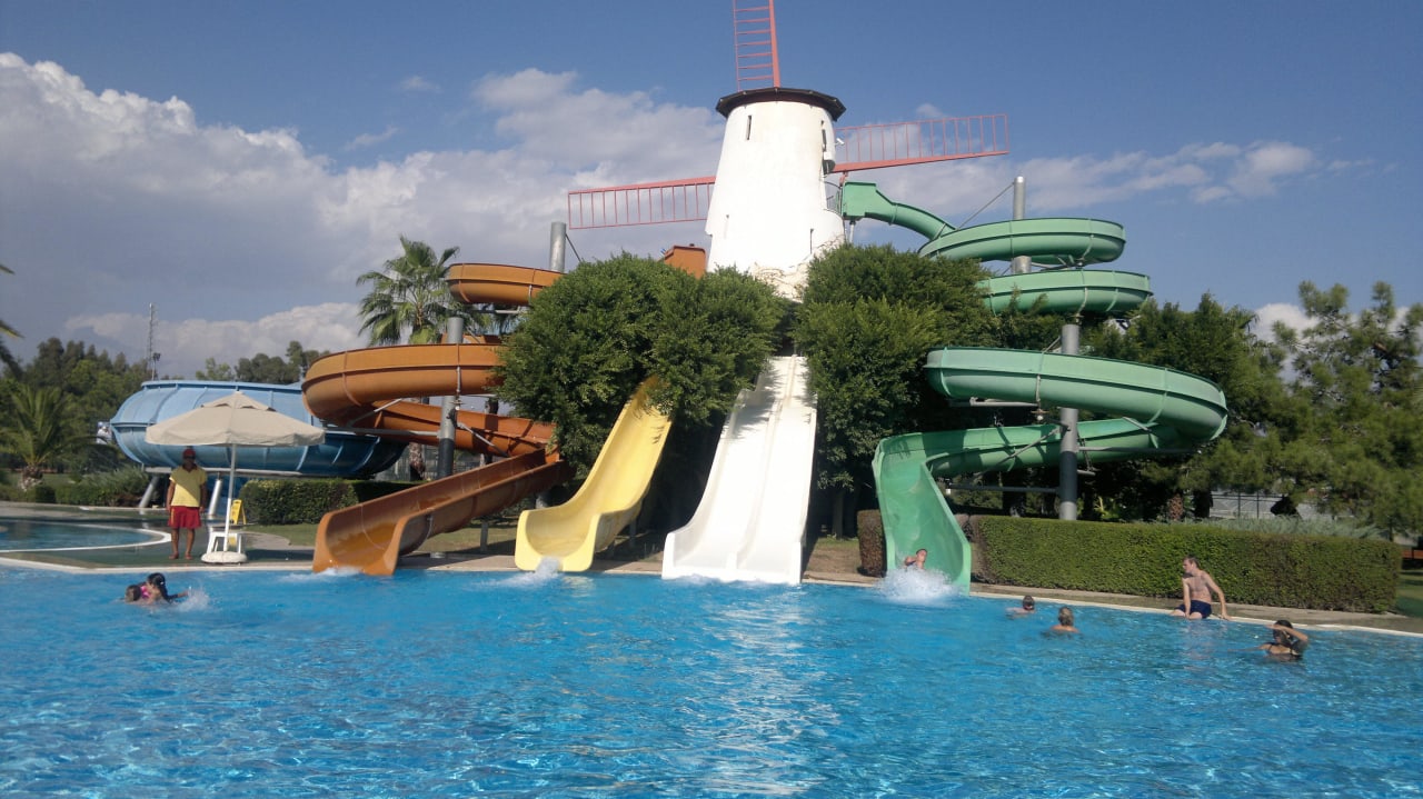 Aquapark Starlight Resort Hotel