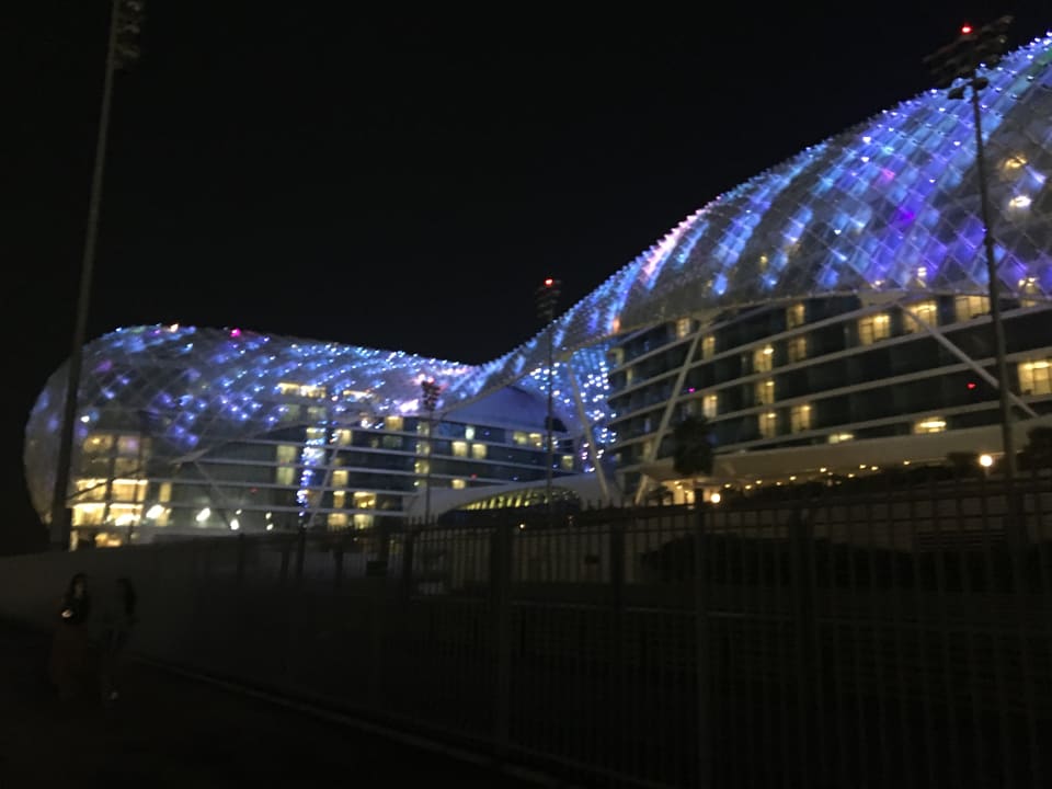 Außenansicht W Abu Dhabi - Yas Island