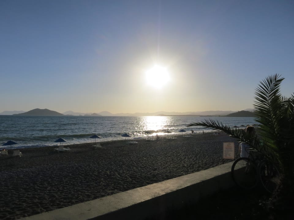 Sonnenuntergang Hotel Truva