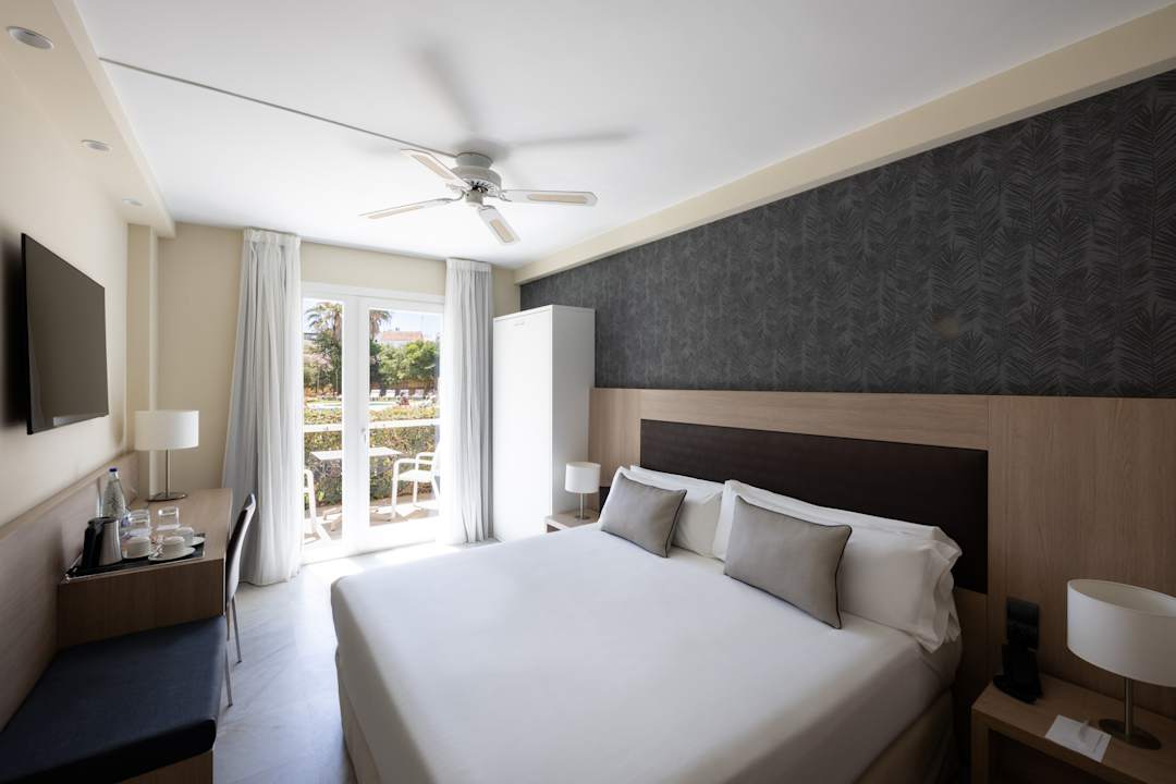 Zimmer Hotel Catalonia Mirador des Port