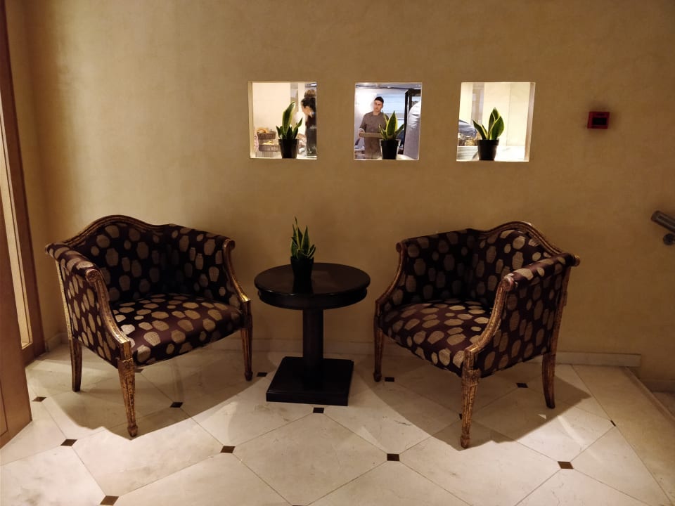 Lobby Meliá Athens Hotel