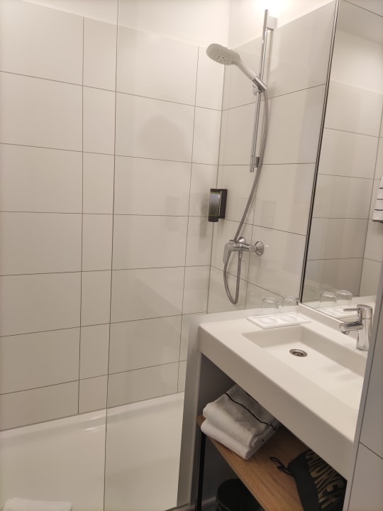 Zimmer LOGINN Hotel Leipzig by ACHAT