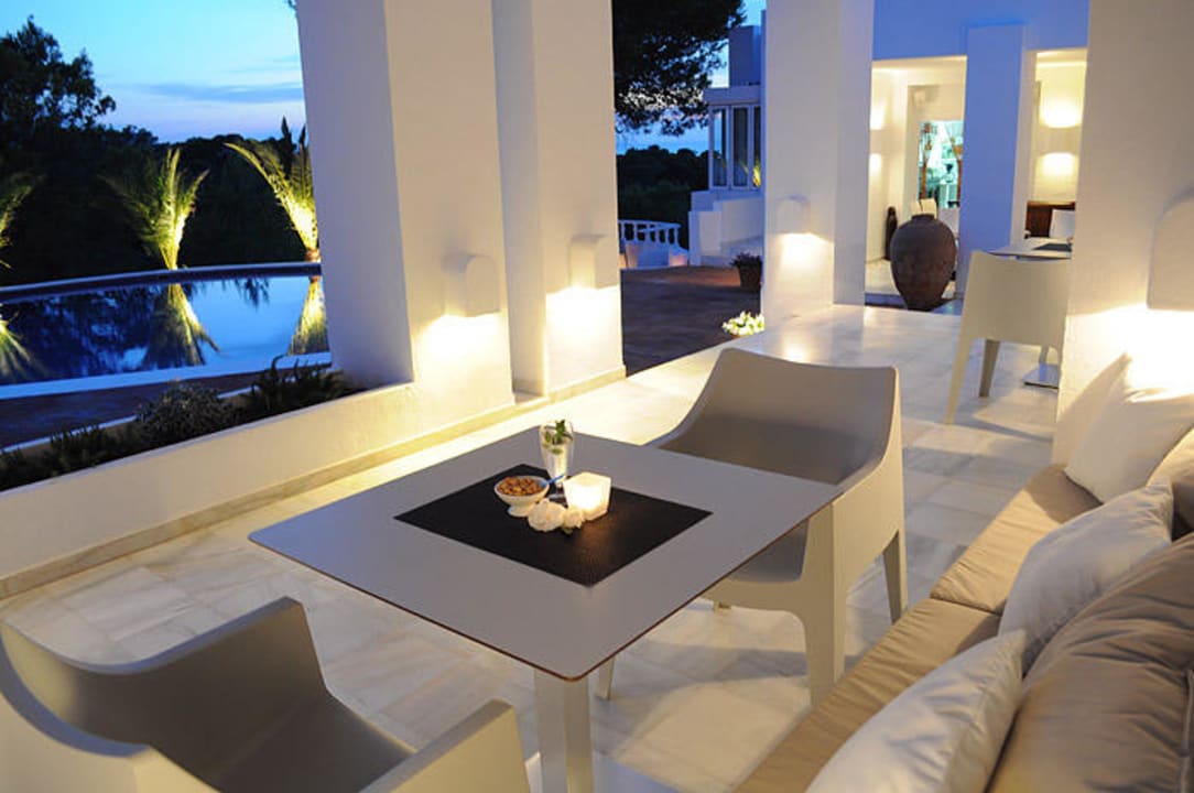 Comfortable Hotel Village Ibiza