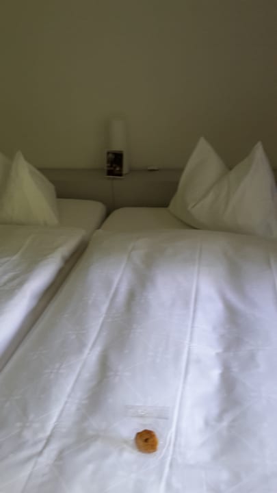 Zimmer Hotel Schloss Münchenwiler