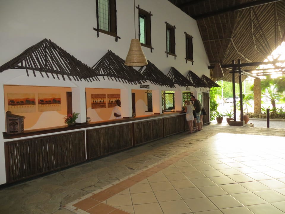 Bahari Beach Hotel Bahari Beach Hotel