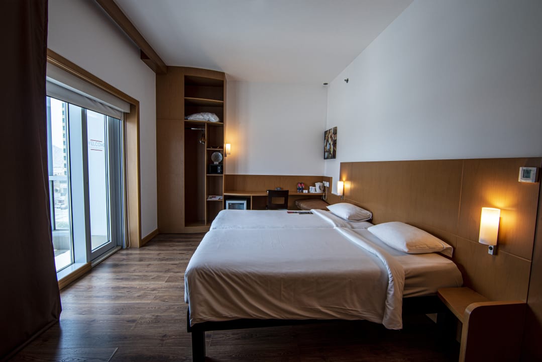 Zimmer Hotel ibis Fujairah