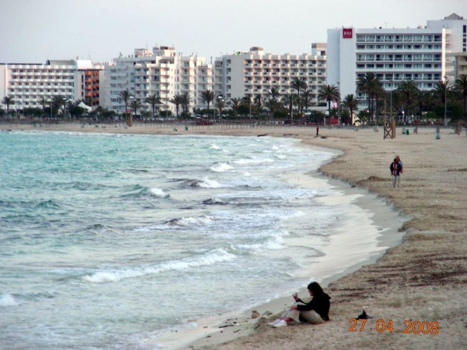 Strand vor dem Hotel in Richtung Süden CM Playa del Moro