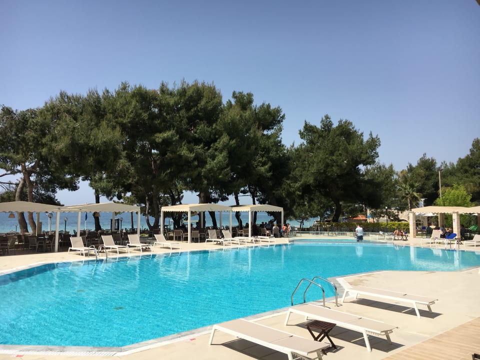 Pool Hotel Portes Beach