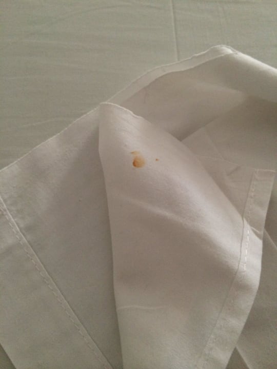 Frisch bezogenes Bett Calimera Yati Beach