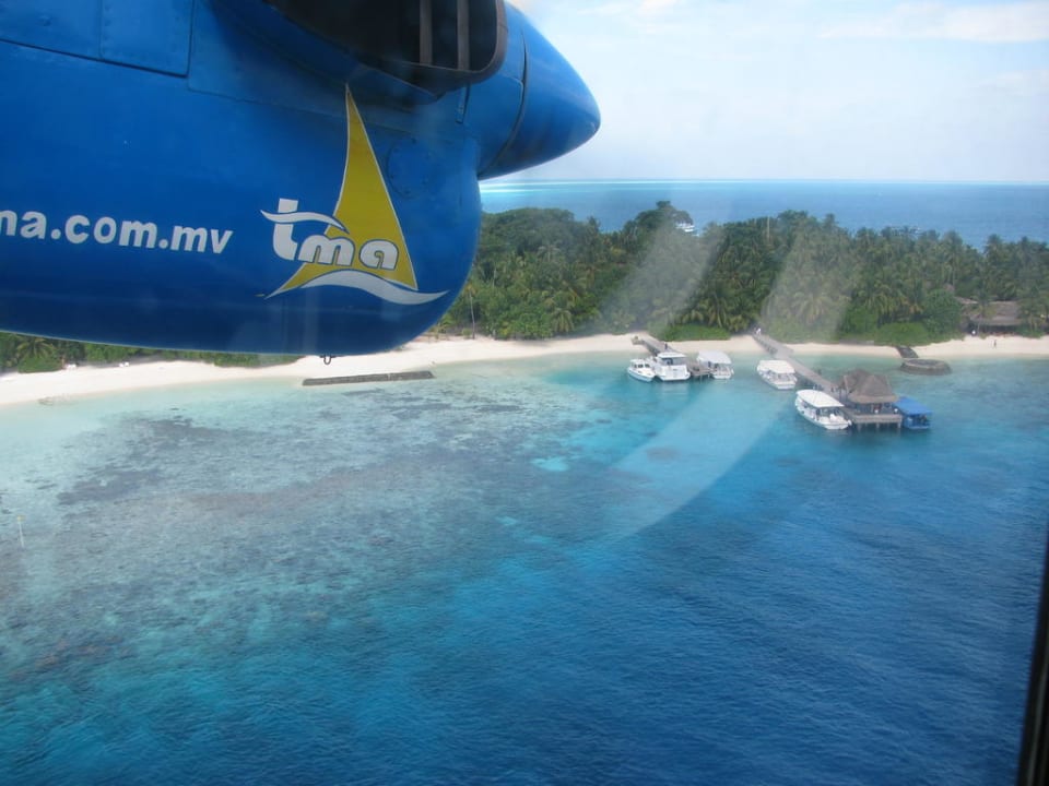 Landeanflug Kuramathi Maldives