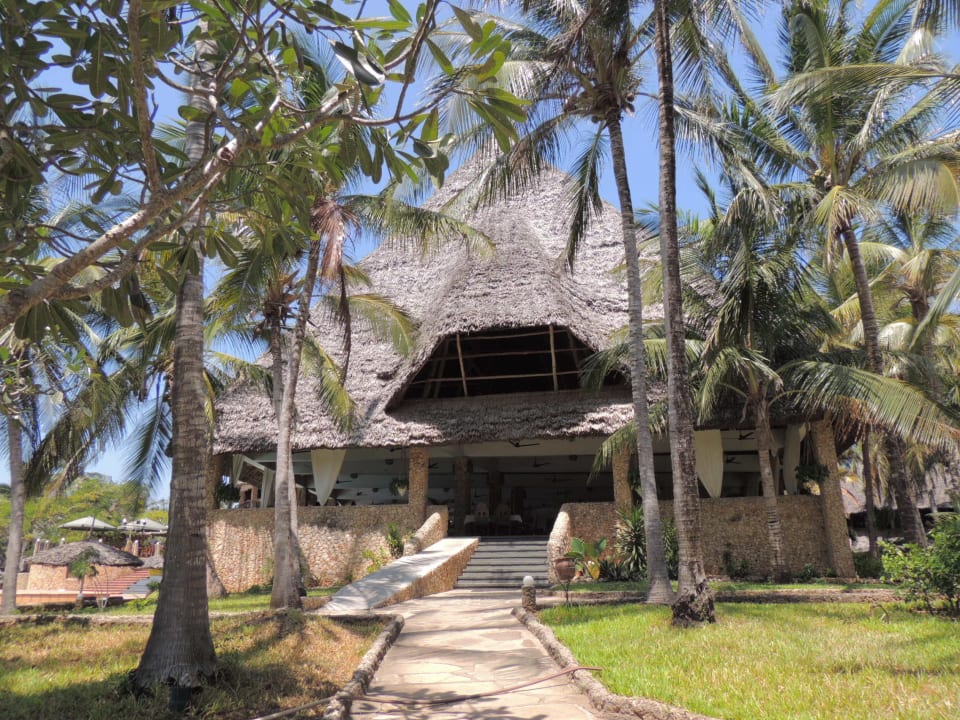 Eingang zum Restaurant Temple Point Resort