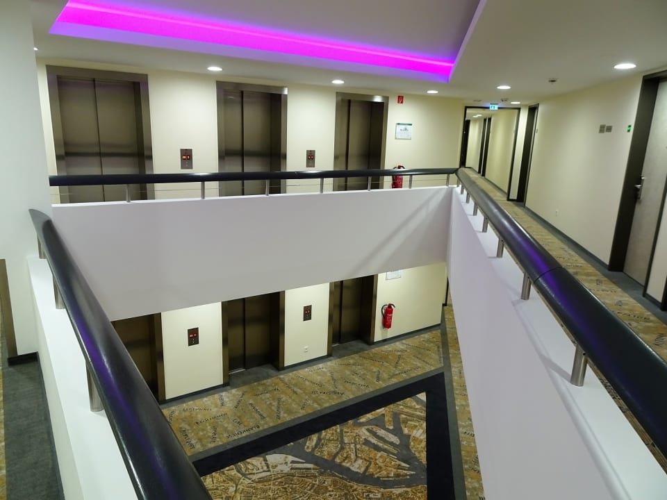 Ansicht der Flure des Arcotel Onyx ARCOTEL Onyx Hamburg