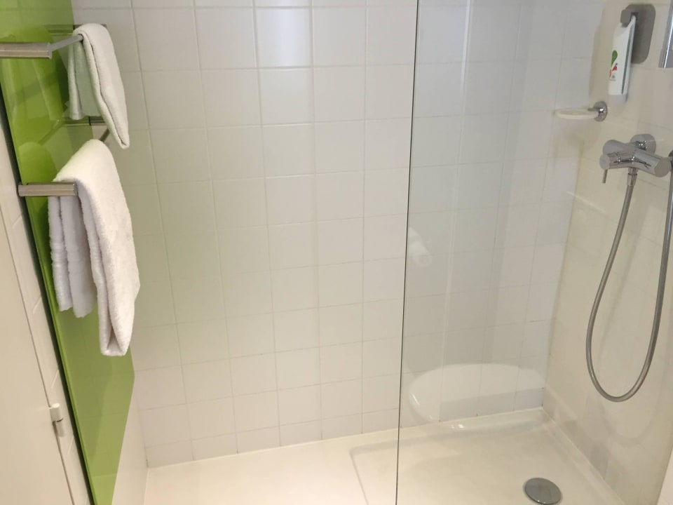 Bad Hotel ibis Styles Paris Porte d'Orléans