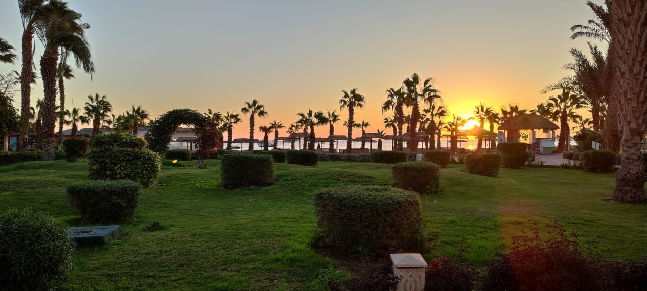 Gartenanlage Lotus Bay Beach Resort