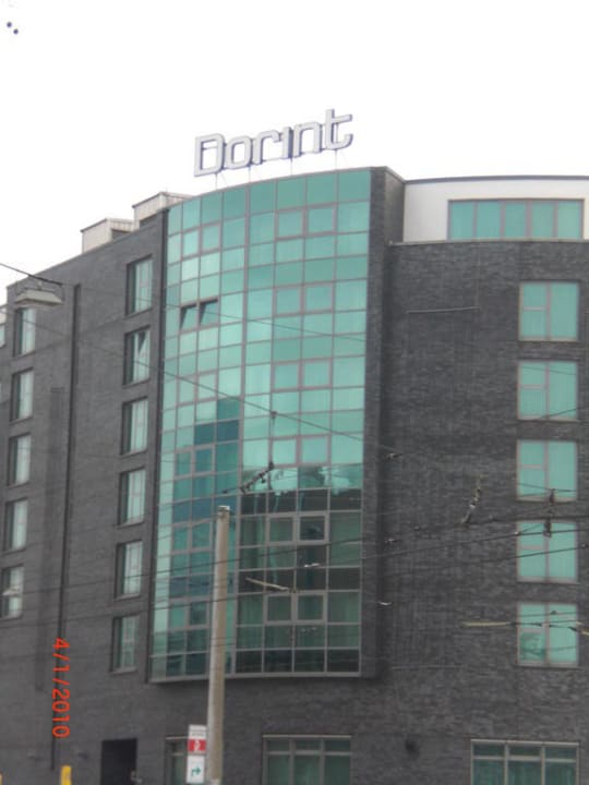 Hotelfront Hotel Dorint an der Messe Köln