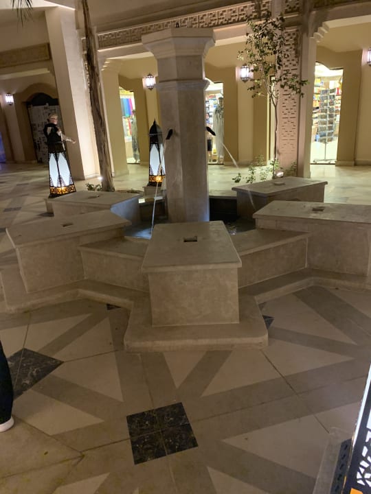 Außenansicht The Grand Palace - Adults only