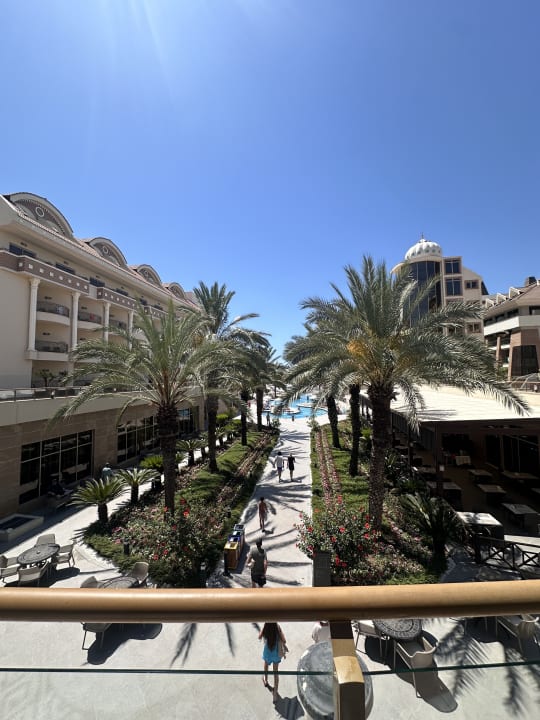 Außenansicht Kirman Belazur Resort & Spa