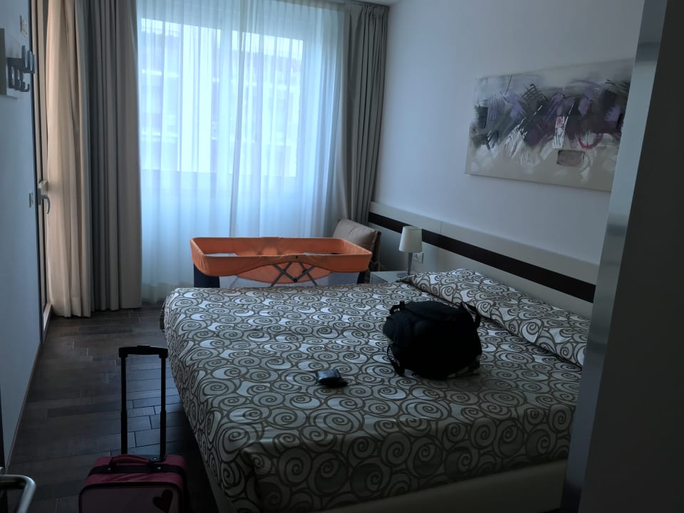Zimmer Aparthotel Holiday