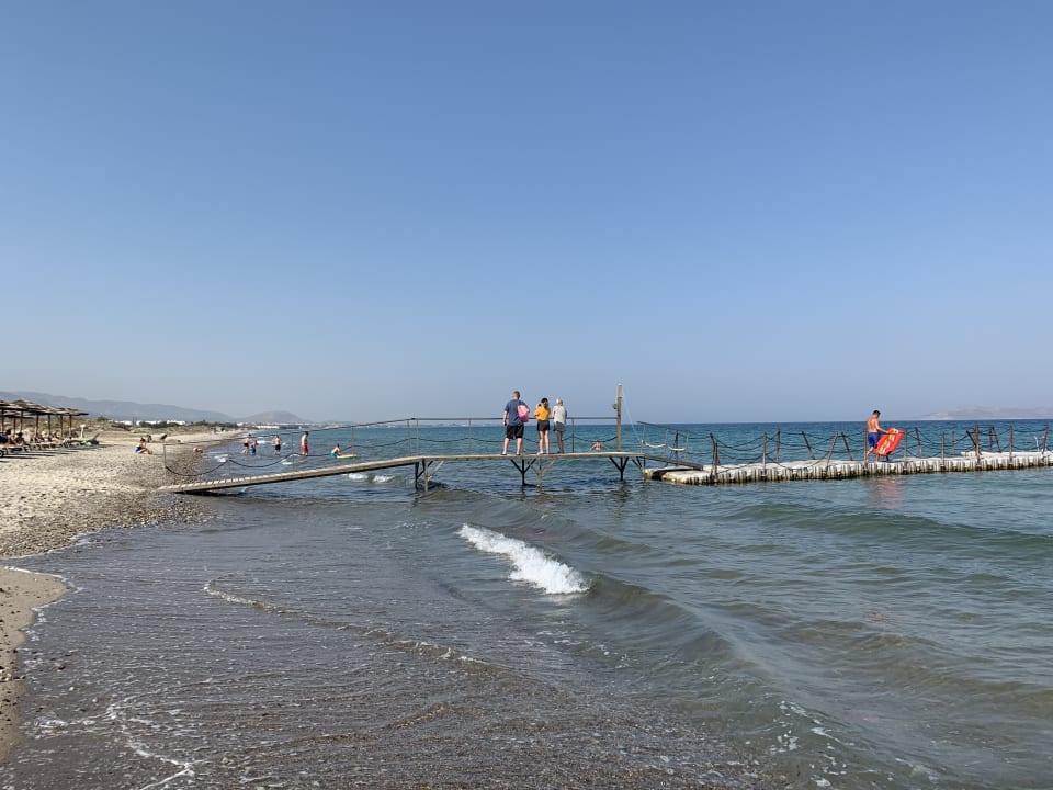 Strand Blue Lagoon Resort