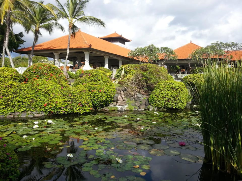 Hauptgebäude mit Lobby Grand Hyatt Bali