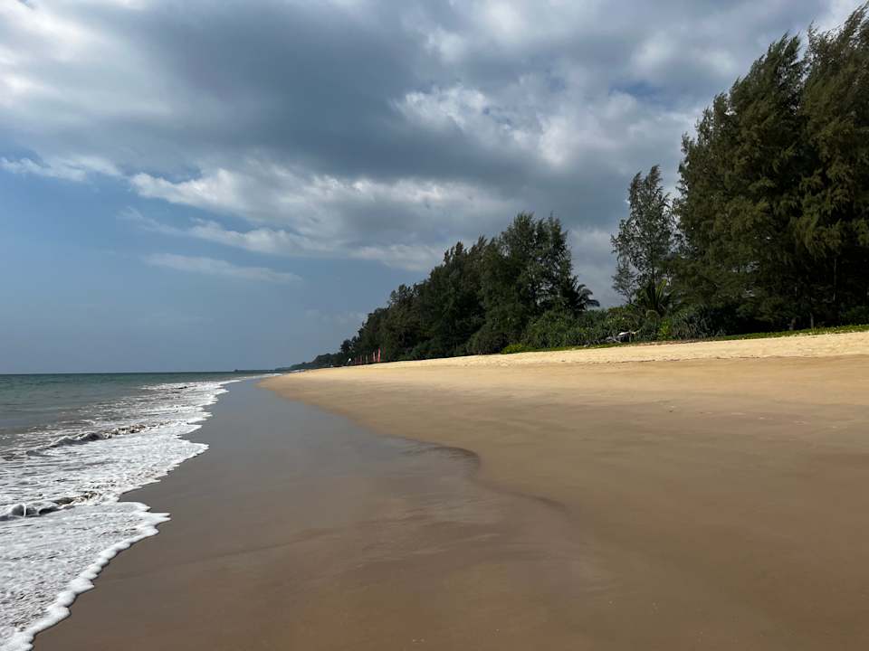 Strand Santhiya Phuket Natai Resort & Spa