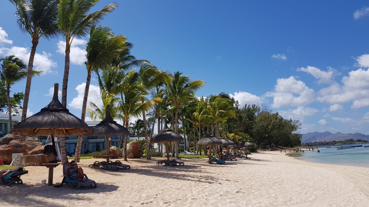 Strand Victoria for 2 Beachcomber Resort & Spa - Adults only