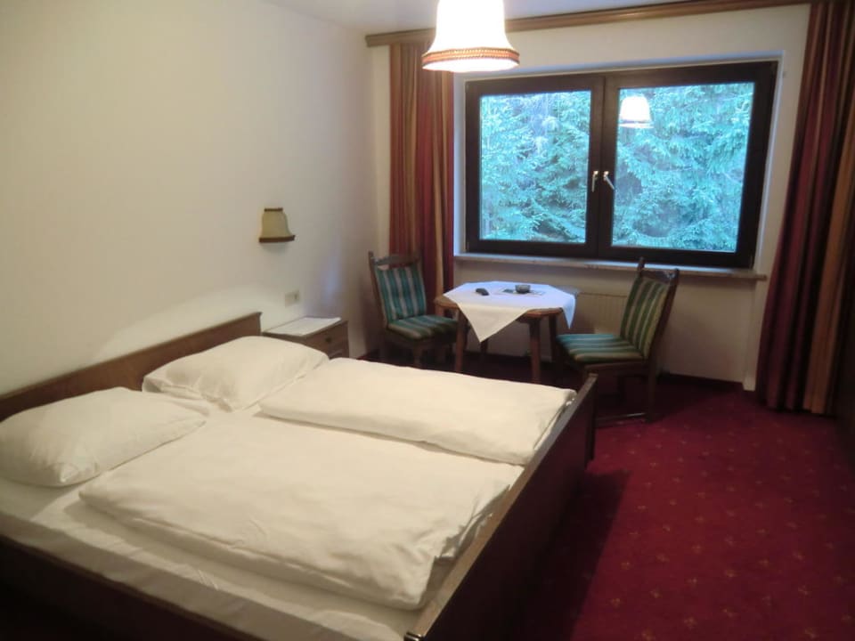 Standardzimmer nach hinten Hotel Wipptalerhof