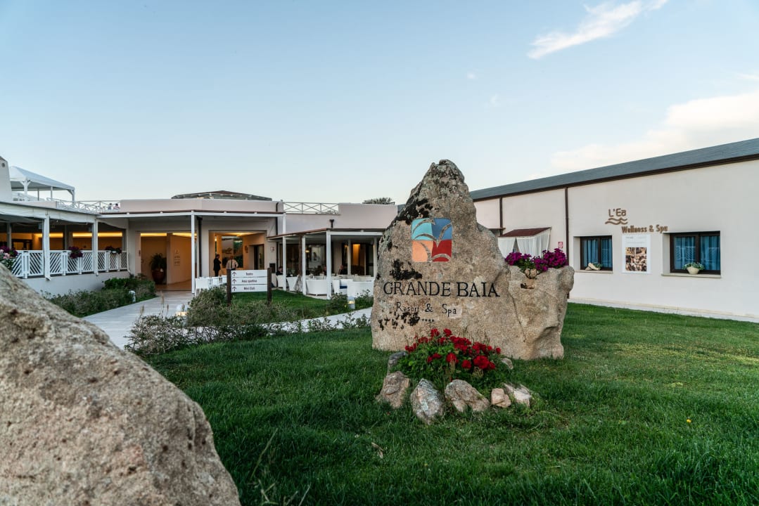 Gartenanlage Grande Baia Resort & Spa