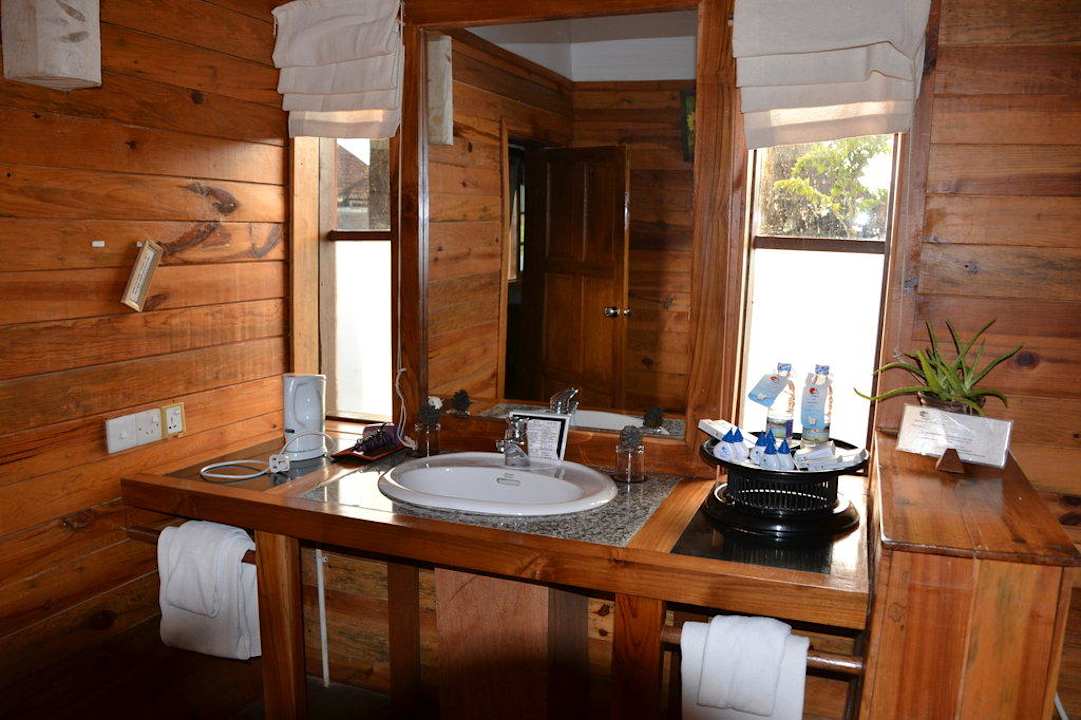 Badezimmer Myanmar Treasure Resort - Inle Lake