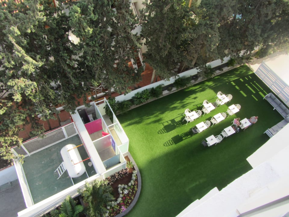 Toelette am Pool und Frühstücksbereich LABRANDA Marieta - Adults only