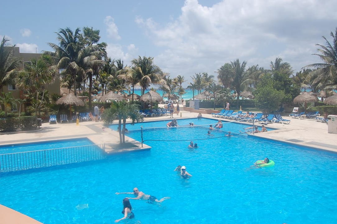 Pool Viva Azteca by Wyndham - All Inclusive Resort