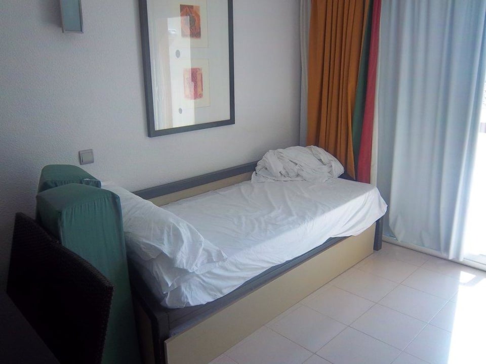 Ausziehbett  blau punta reina