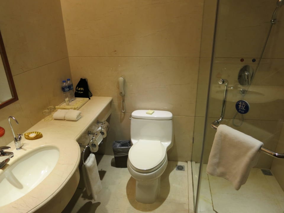 Bad m Standard Doppelzimmer Hotel Junhui Jianguo