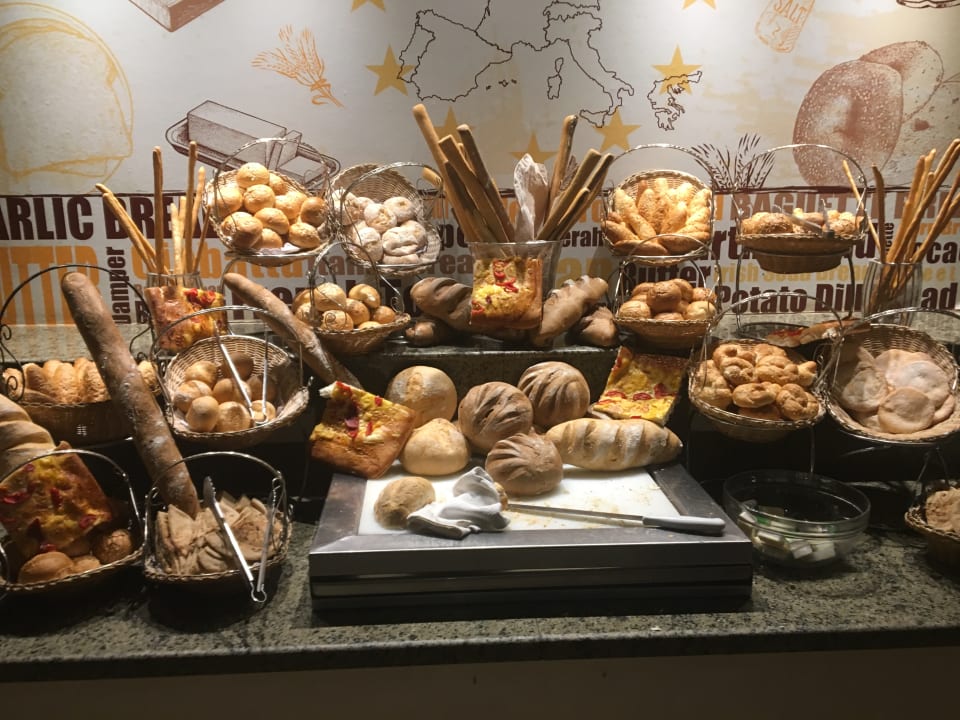 Restaurant Three Corners Sea Beach Resort