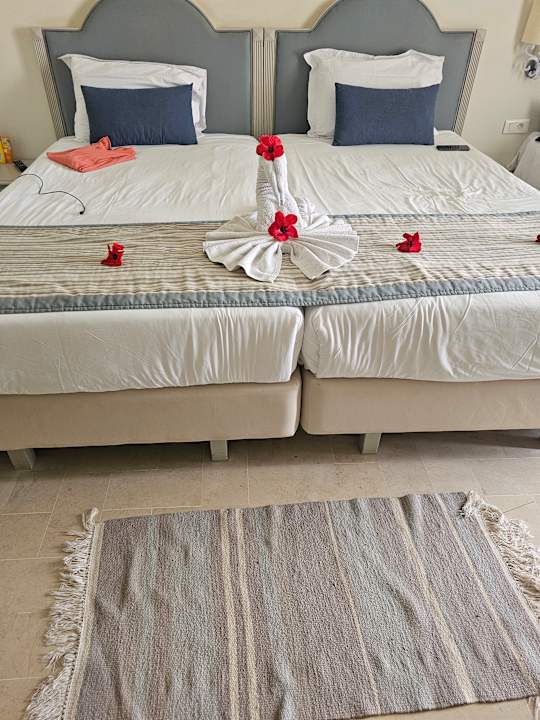 Zimmer Iberostar Waves Averroes