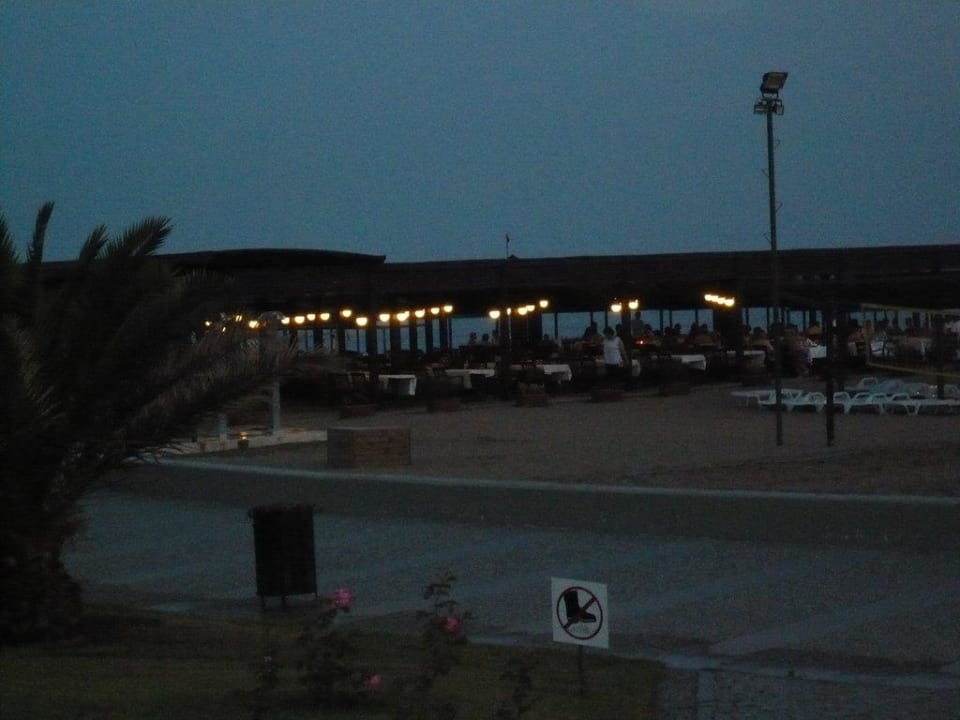 Strand am Abend Grand Seker Hotel
