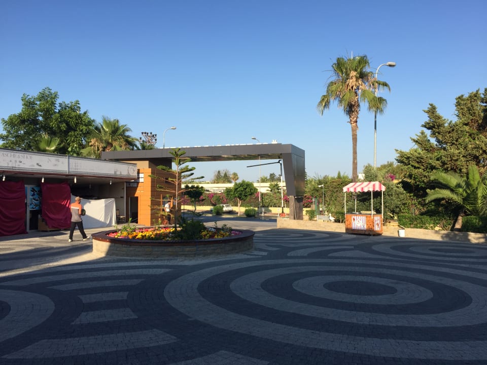 Außenansicht Hotel Orfeus Park