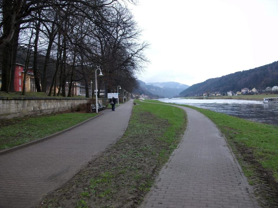 Weg zum Hotel Parkhotel Bad Schandau