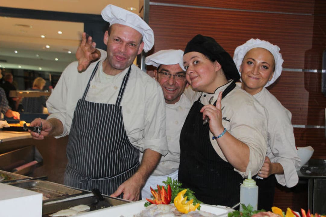 Sehr engagiertes Küchenteam Hotel Serrano Palace