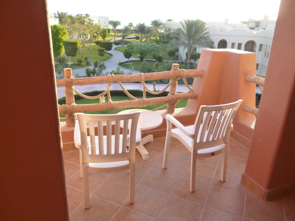 Blick vom Balkon Charmillion Sea Life Resort