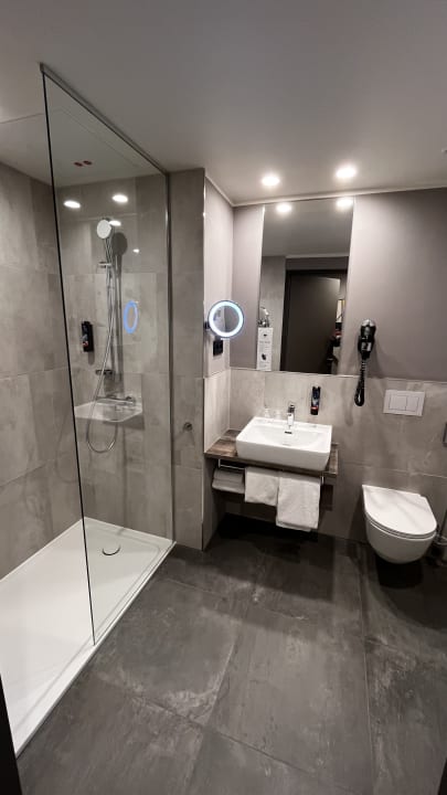 Zimmer Holiday Inn - the niu, Hub Dusseldorf Messe