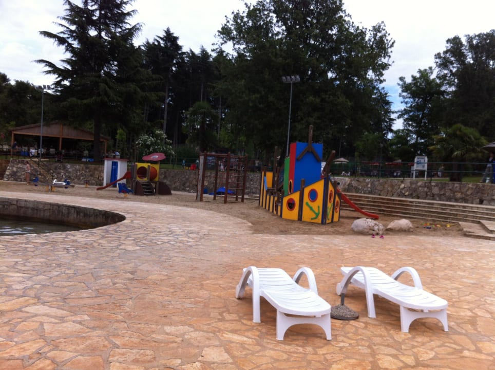 Spielplatz am Strand Rubin Hotel