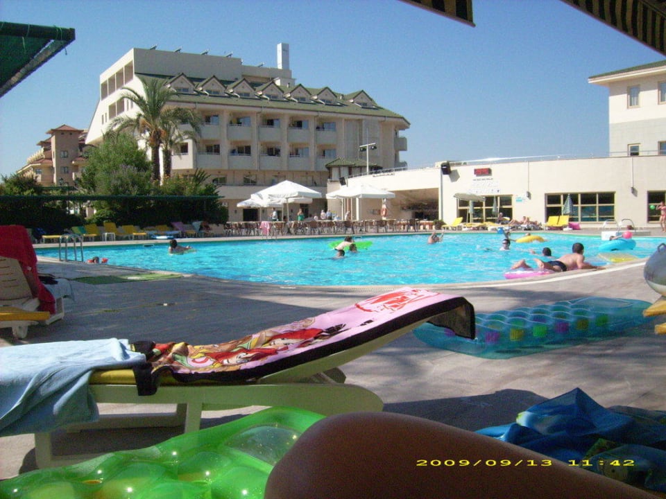 Vom Pool aus gesehen Side Breeze Hotel