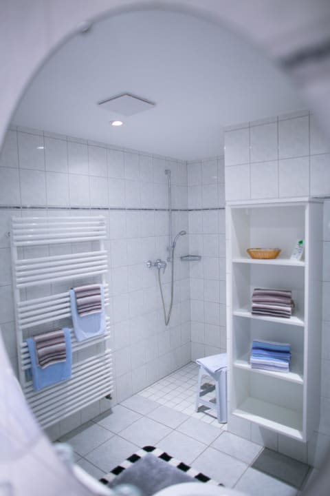 Ferienwohnung Badezimmer Landhuus Laurenz