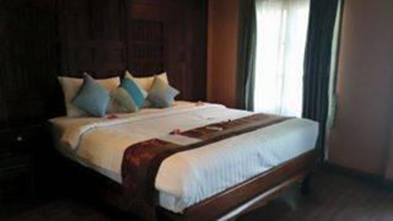 Grand Deluxe Beach Bungalow The Fair House Beach Resort