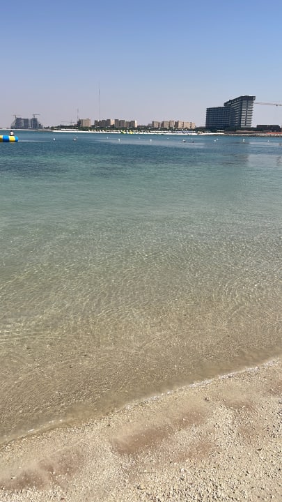 Strand Hampton by Hilton Marjan Island