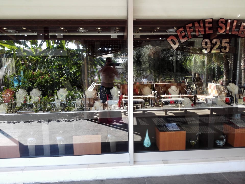 Hotel-Shops Hotel Defne Star