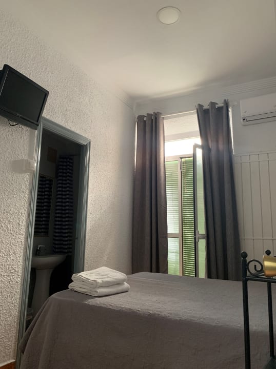 Zimmer Hostal Alcobia